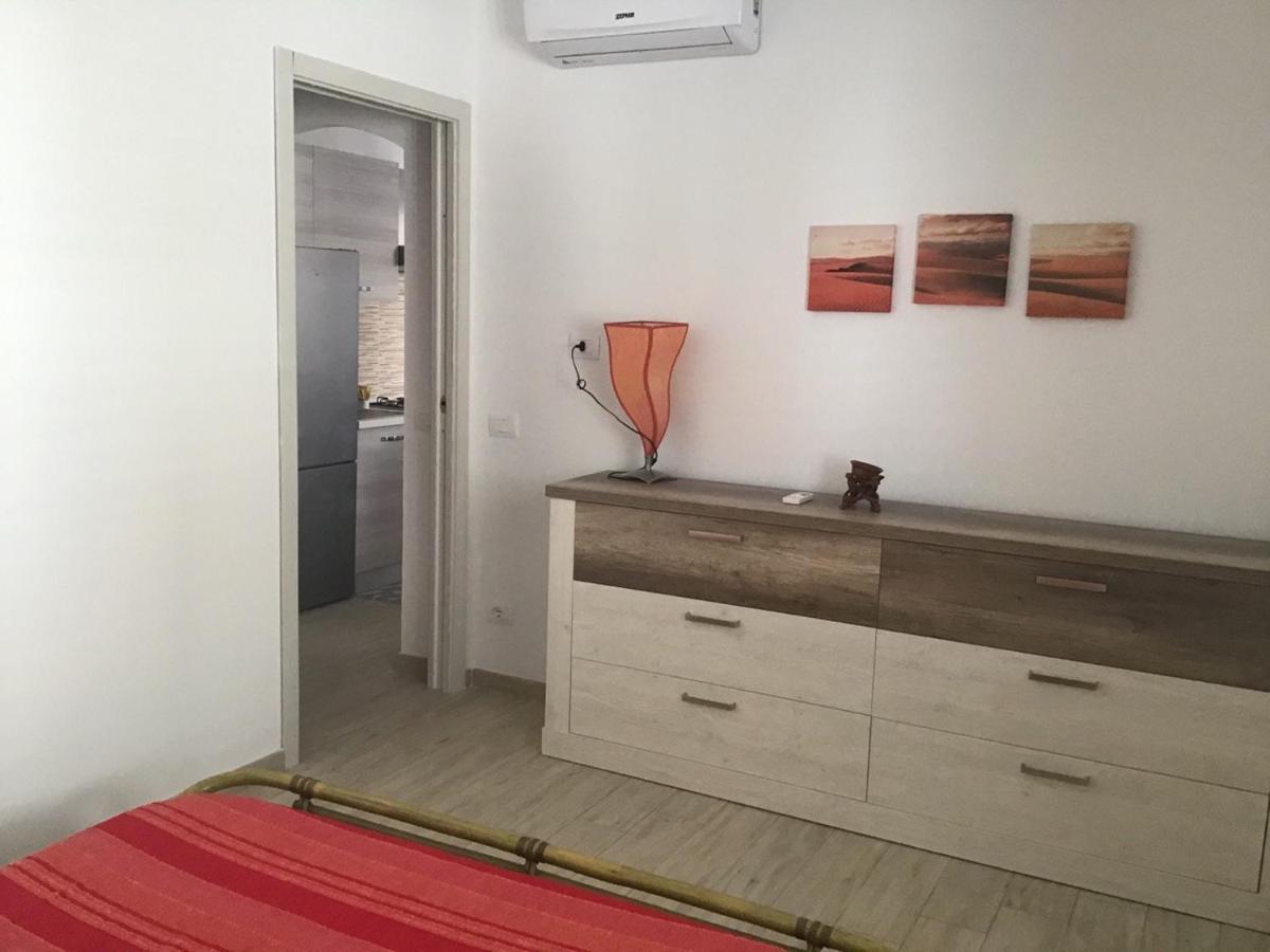 Isuledda Apartment Isola Rossa Ngoại thất bức ảnh